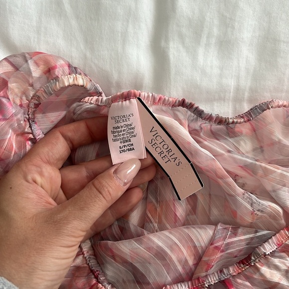 NWT Victoria’s Secret pink 2 piece set - Picture 3 of 7